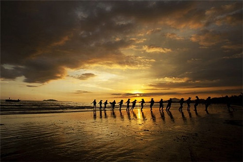 如东县开店创业悬浮折叠门加盟品牌现在哪些比较可靠，悬浮折叠门厂家